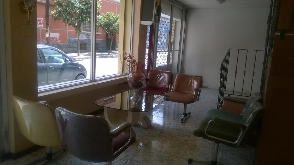 Hotel Bacastell Кито Экстерьер фото
